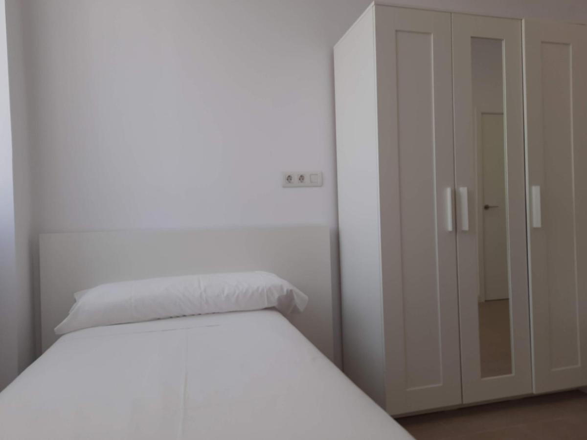 City Suites Marina Valencia Exteriör bild