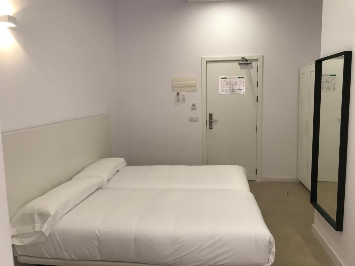City Suites Marina Valencia Exteriör bild