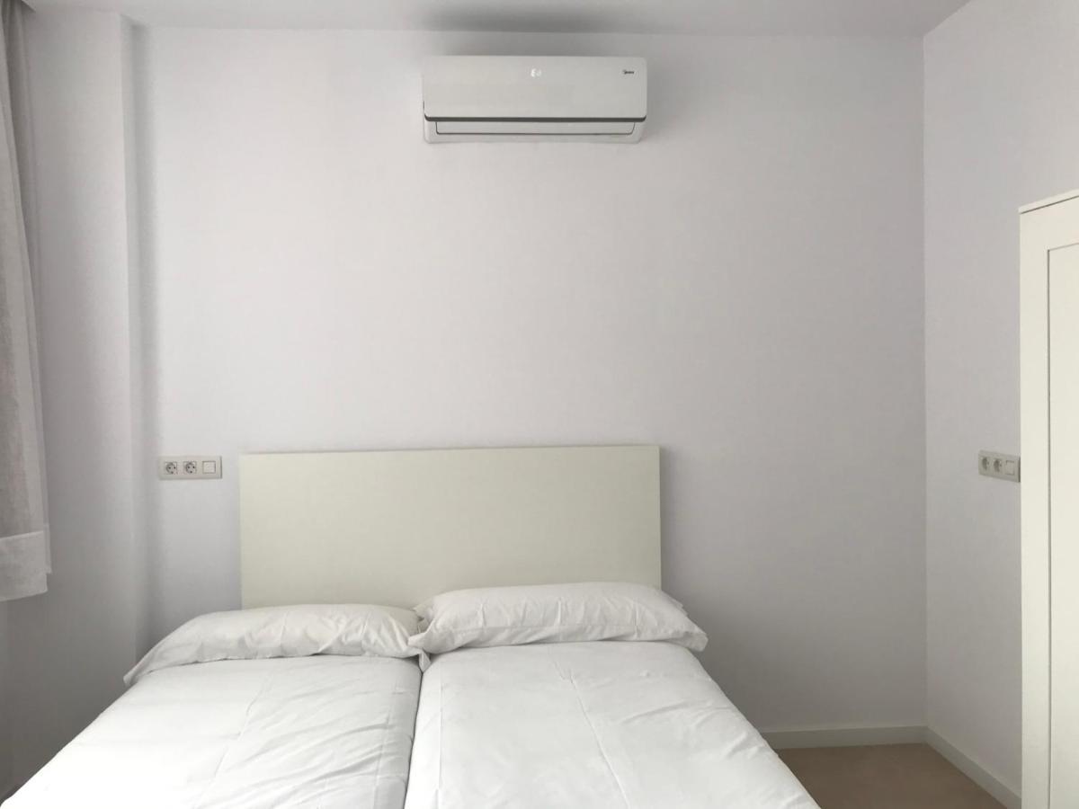 City Suites Marina Valencia Exteriör bild