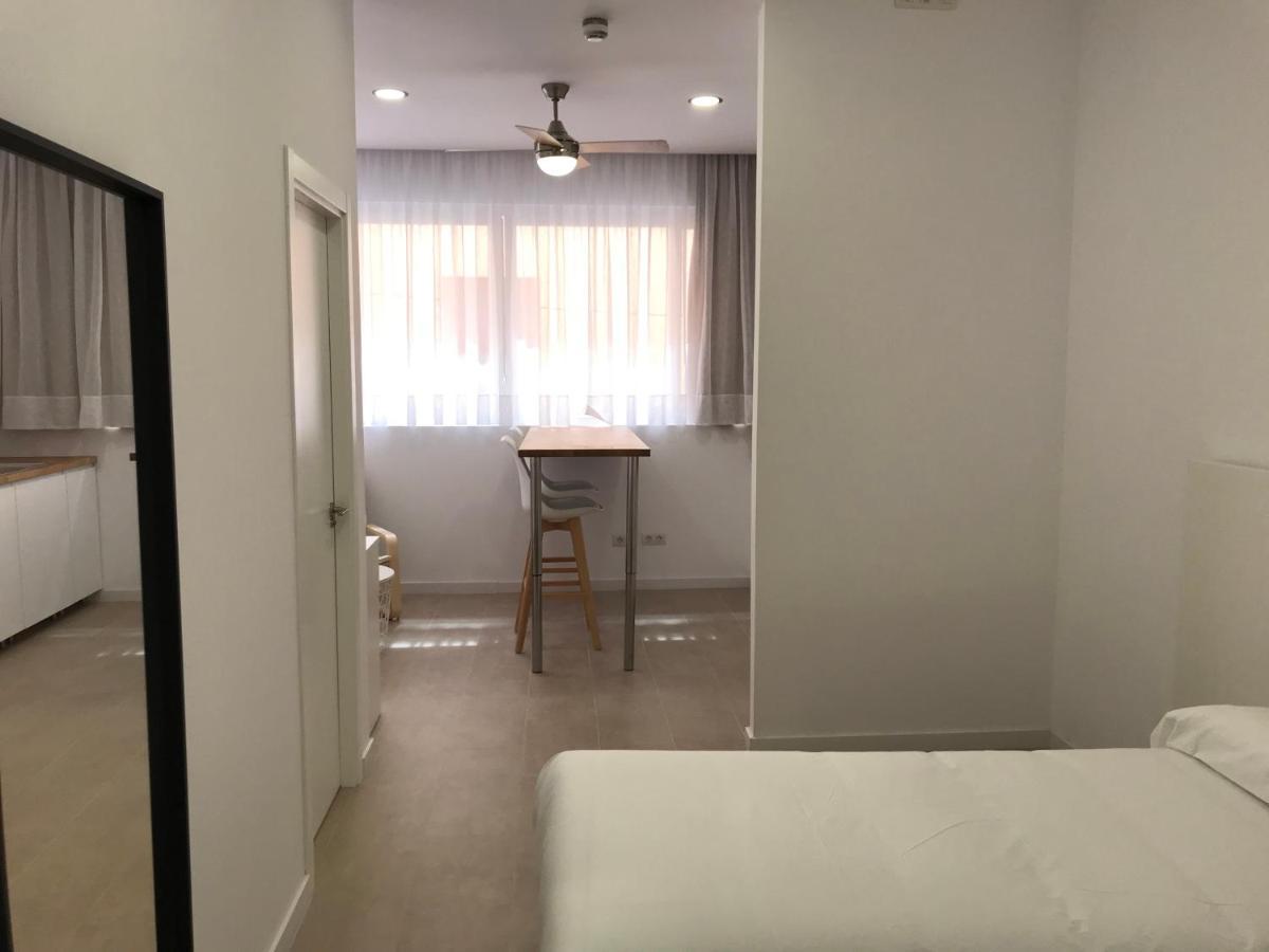 City Suites Marina Valencia Exteriör bild