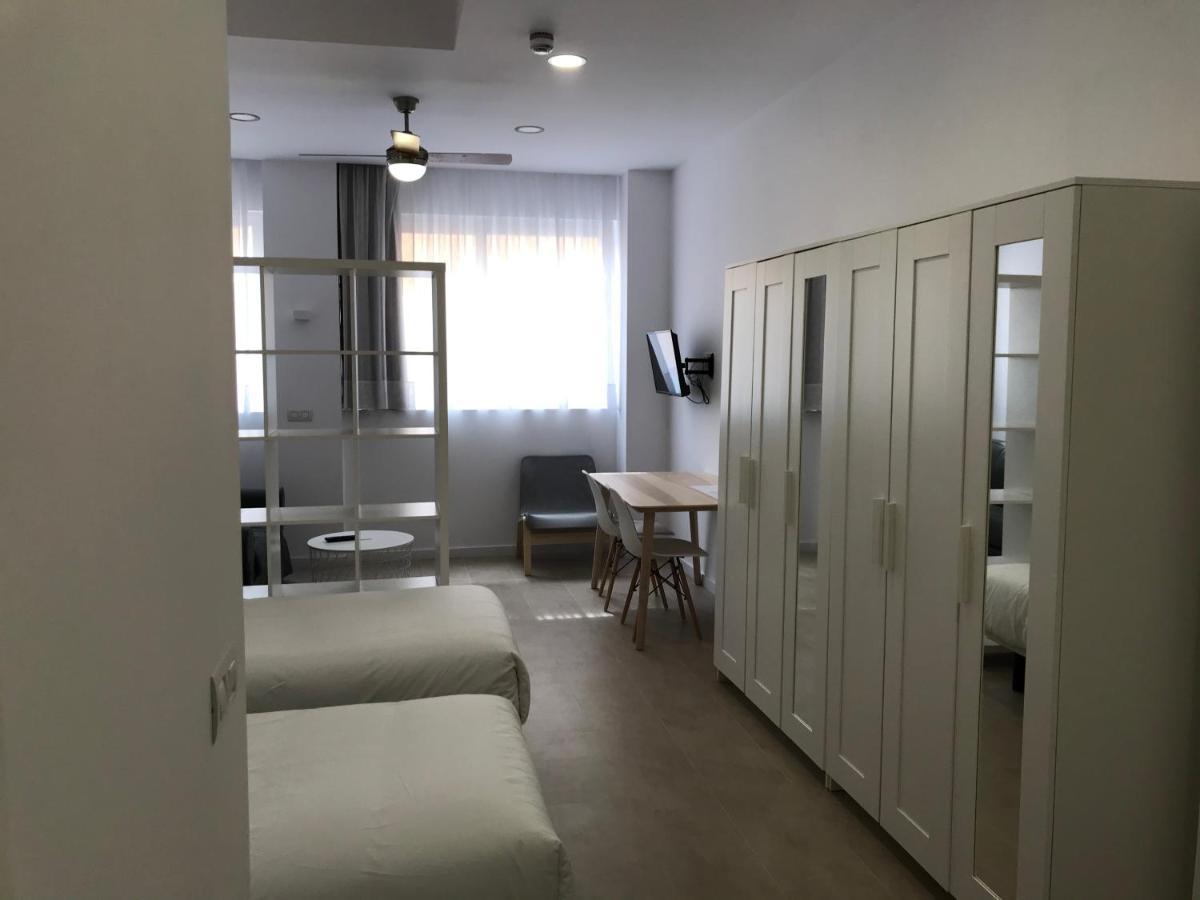 City Suites Marina Valencia Exteriör bild