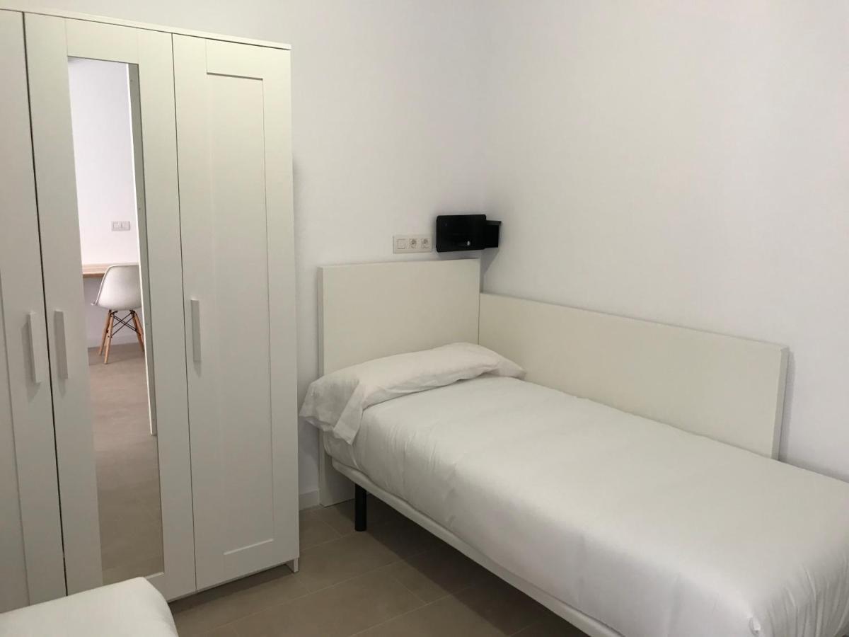 City Suites Marina Valencia Exteriör bild