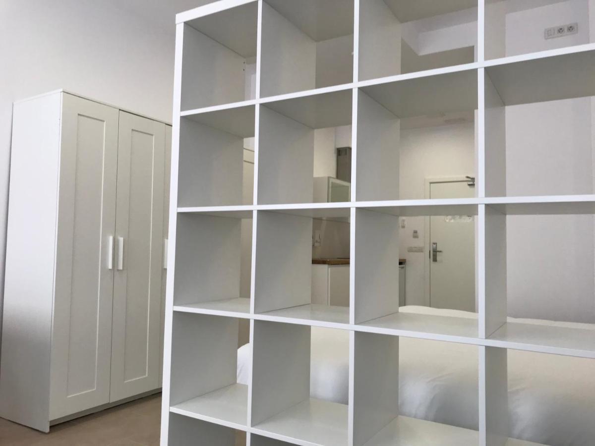 City Suites Marina Valencia Exteriör bild