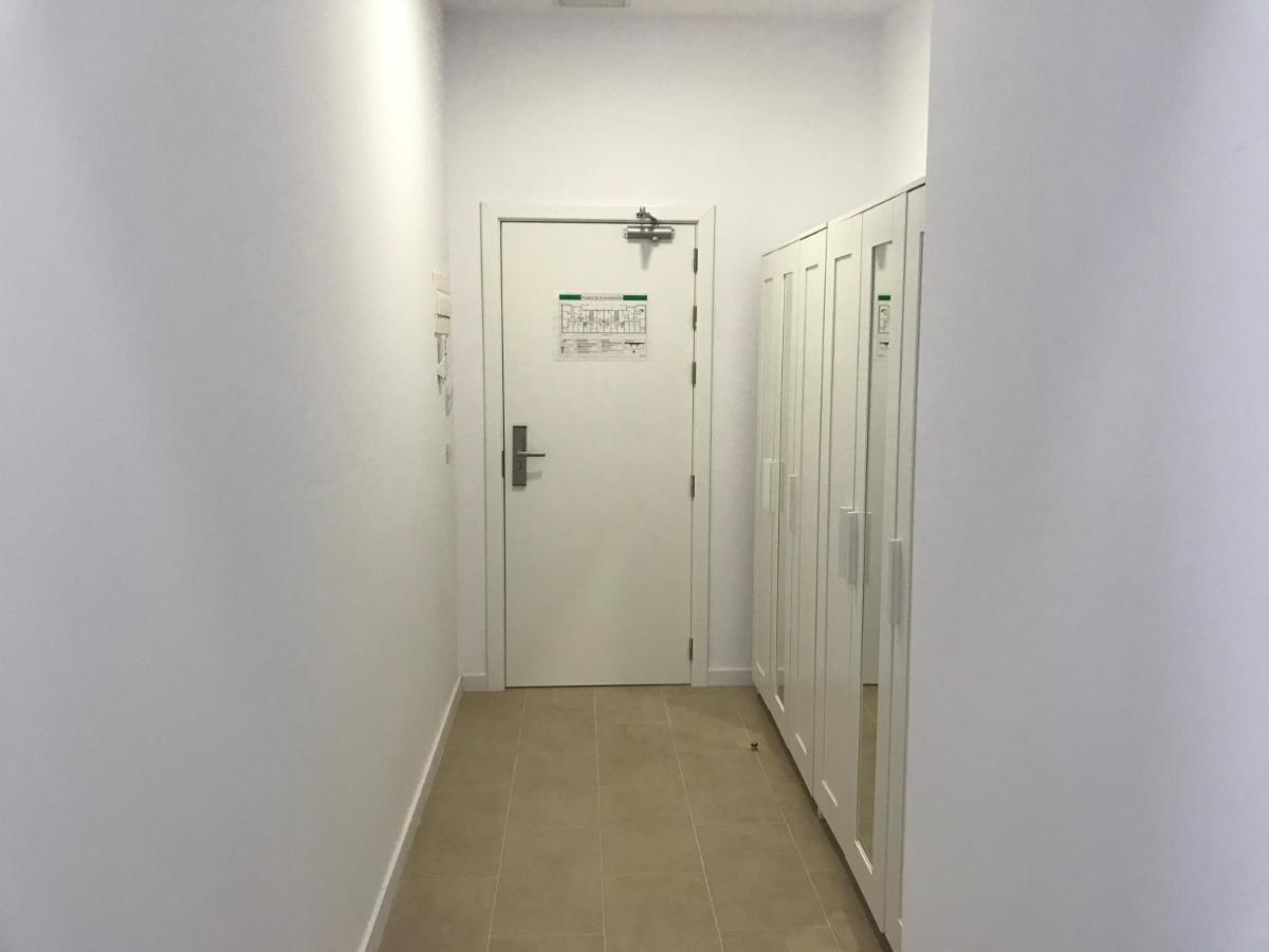 City Suites Marina Valencia Exteriör bild