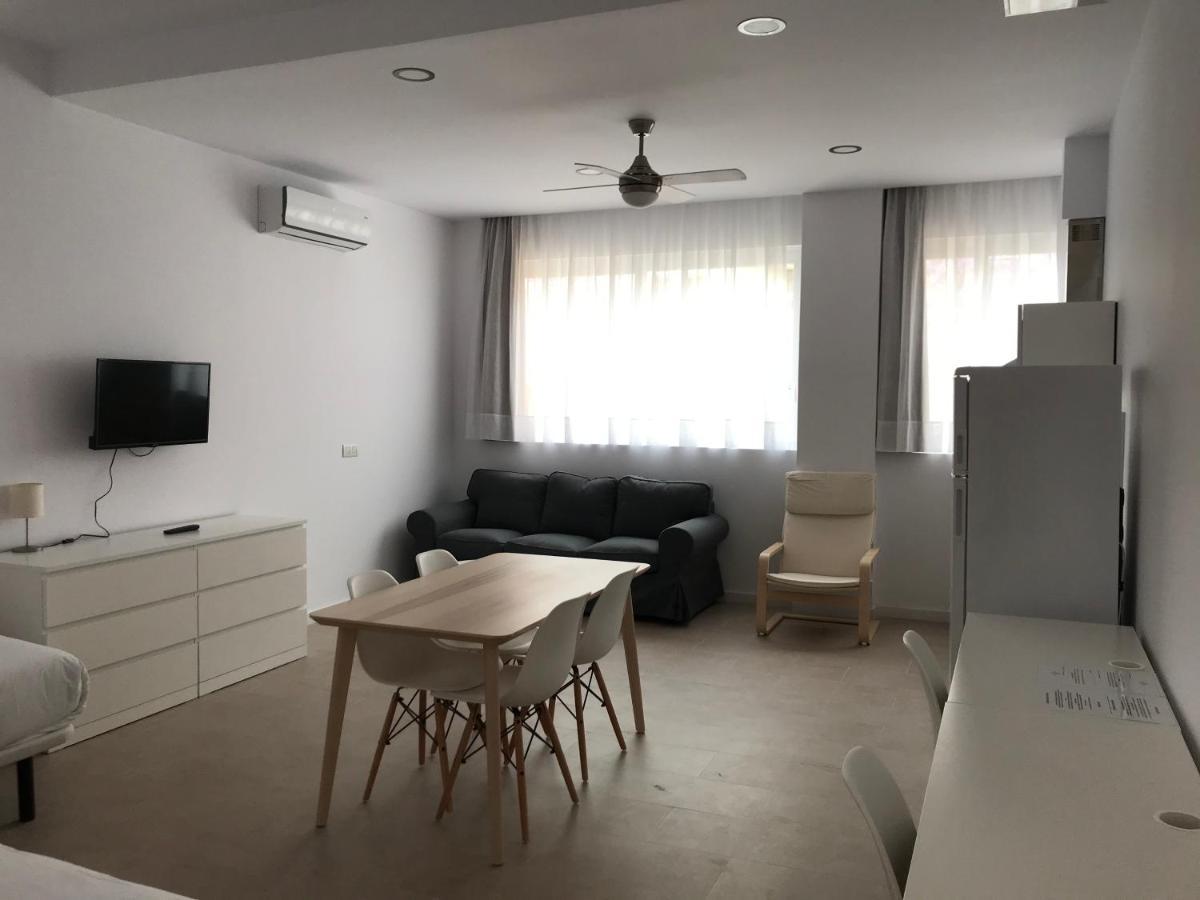City Suites Marina Valencia Exteriör bild